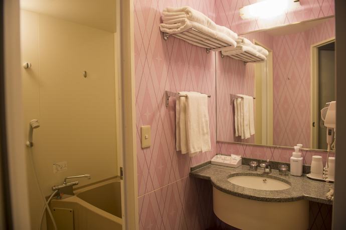 Imagen de la habitación del Hotel Tokyo Disney Celebration. Foto 8