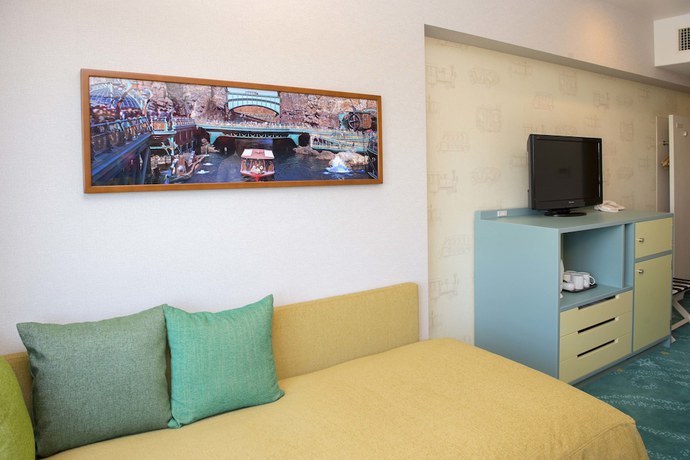 Imagen de la habitación del Hotel Tokyo Disney Celebration. Foto 10