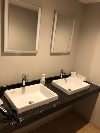 Imagen de la habitación del Hotel Tokyo Garden Palace. Foto 3