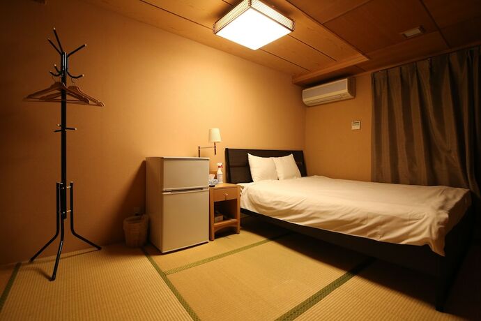 Imagen general del Hotel Tokyo House Inn Sandg. Foto 2