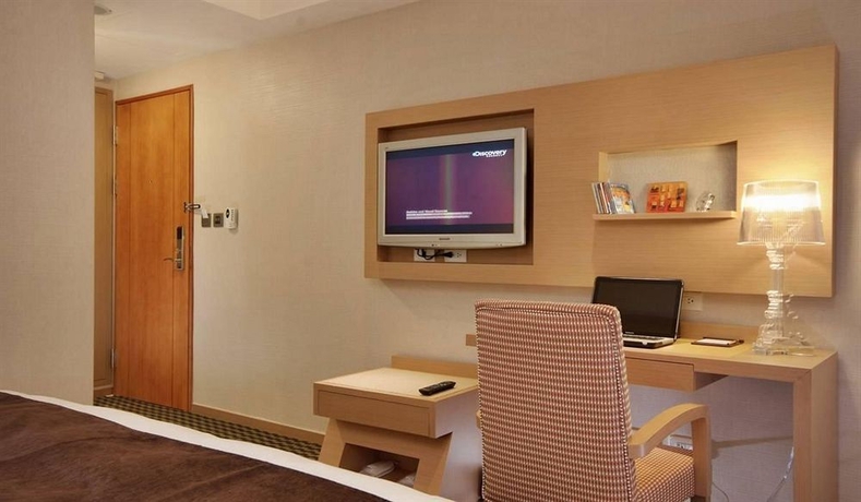 Imagen de la habitación del Hotel Tokyo International. Foto 14