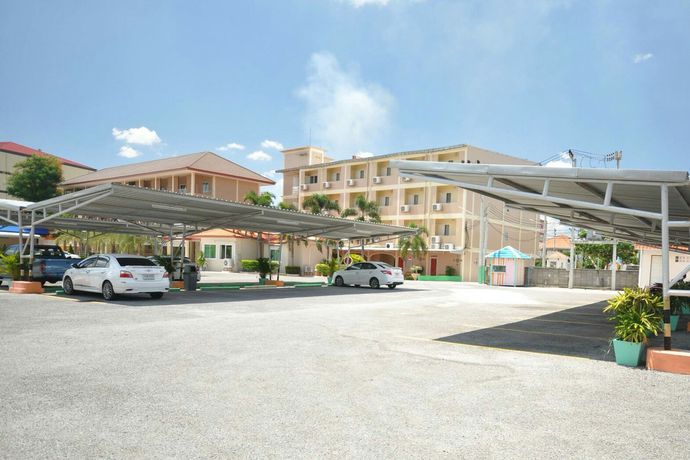 Imagen de los interiores del Hotel Tokyo, Lop Buri. Foto 20