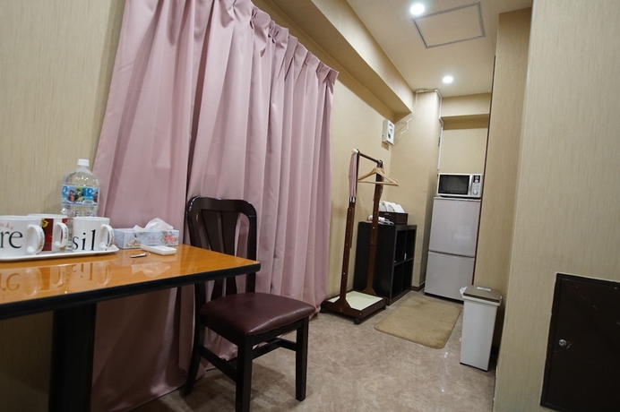 Imagen de la habitación del Hotel TokyoGuest Nihombashi. Foto 12