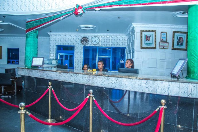 Imagen de los interiores del Hotel Tokyu Grand Hotel. Foto 14