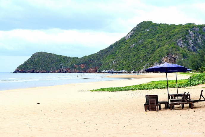 Imagen de los exteriores del Hotel Tolani Le Bayburi Villas Pranburi. Foto 7