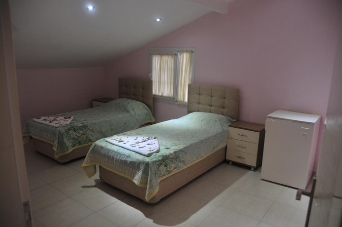Imagen de la habitación del Hotel Tolay. Foto 13