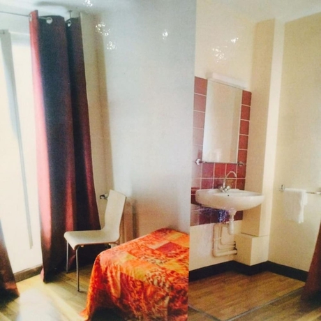 Imagen de la habitación del Hotel Tolbiac. Foto 16