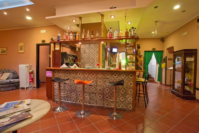 Imagen del bar/restaurante del Hotel Toledo, Nápoles. Foto 4