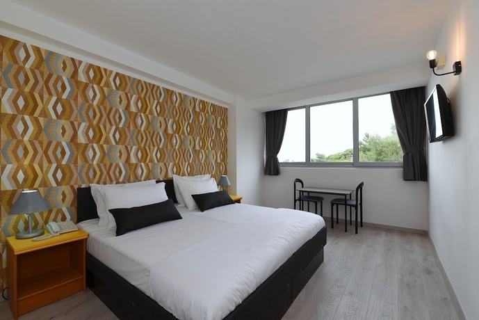 Imagen de la habitación del Hotel Tolero. Foto 14