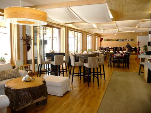 Imagen general del Hotel Toliar. Foto 4