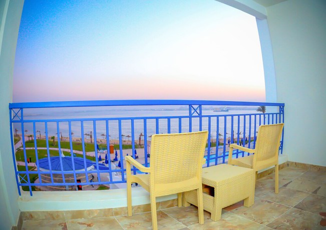 Imagen de la habitación del Hotel Tolip El Forsan. Foto 2