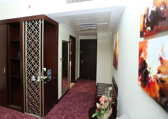 Imagen de la habitación del Hotel Tolip El Forsan. Foto 4