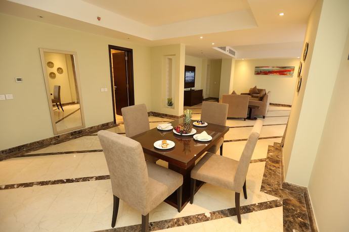 Imagen de la habitación del Hotel Tolip El Forsan. Foto 6