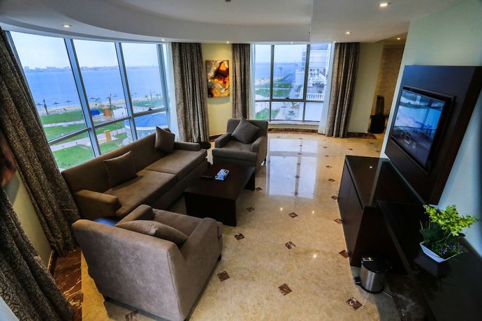 Imagen de la habitación del Hotel Tolip El Forsan. Foto 18