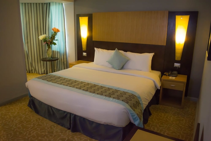 Imagen de la habitación del Hotel Tolip El Galaa Cairo. Foto 10