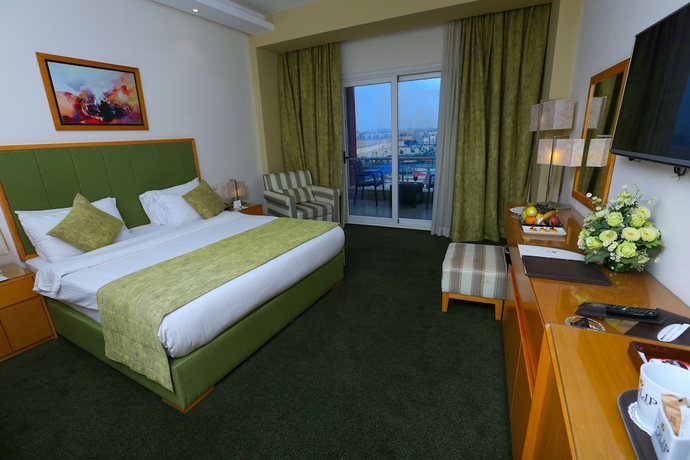 Imagen de la habitación del Hotel Tolip El Narges and Spa. Foto 10