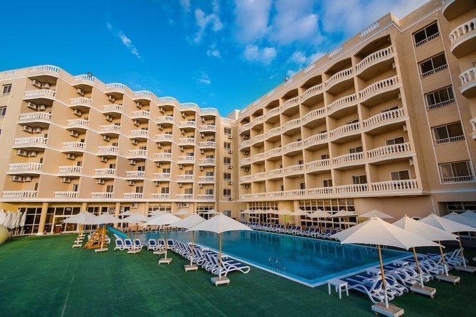 Imagen general del Hotel Tolip Family Club Borg El Arab. Foto 1