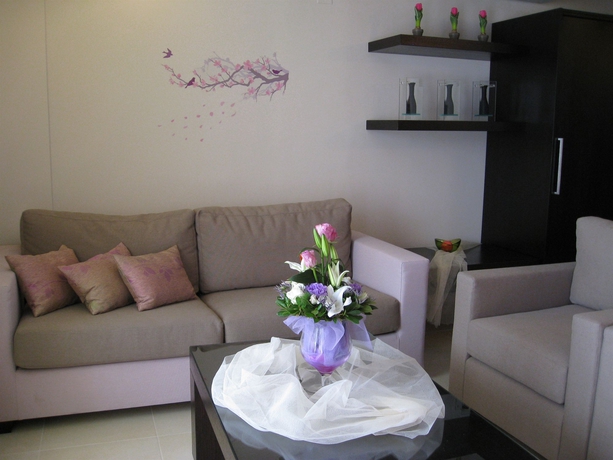 Imagen de los interiores del Hotel Tolo. Foto 5