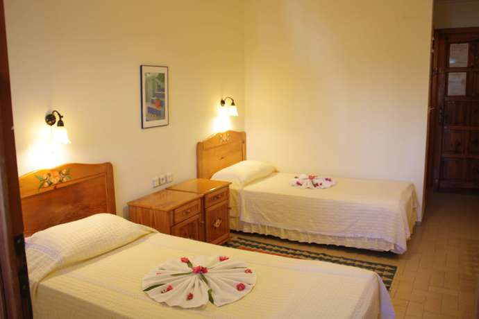 Imagen de la habitación del Hotel Toloman Bitez Beach. Foto 18
