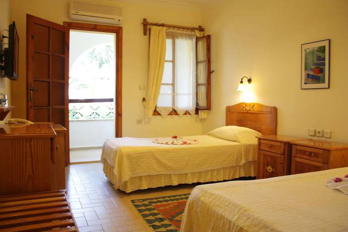Imagen de la habitación del Hotel Toloman Bitez Beach. Foto 19