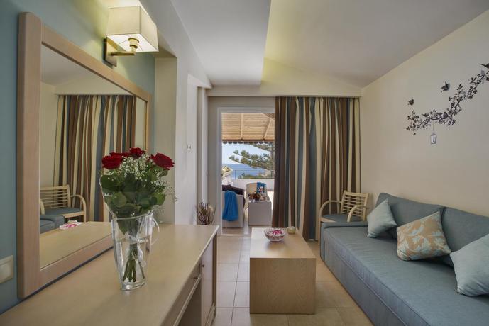 Imagen de la habitación del Hotel Tolon Holidays. Foto 5