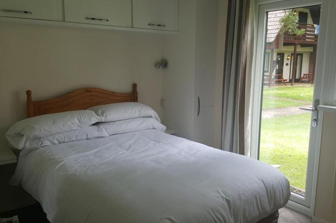 Imagen de la habitación del Hotel Tolroy Manor Holiday Park. Foto 12
