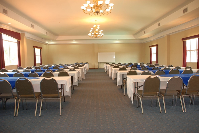 Imagen de los interiores del Hotel Tolteka Plaza. Foto 7