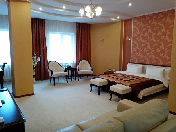 Imagen de la habitación del Hotel Tom. Foto 33