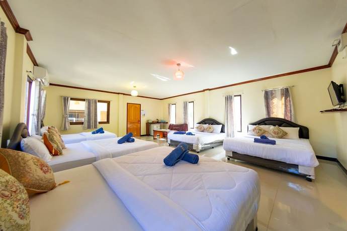 Imagen de la habitación del Hotel Tom Pizza Resort. Foto 5