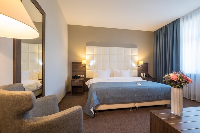 Imagen de la habitación del Hotel Tom River Plaza. Foto 3