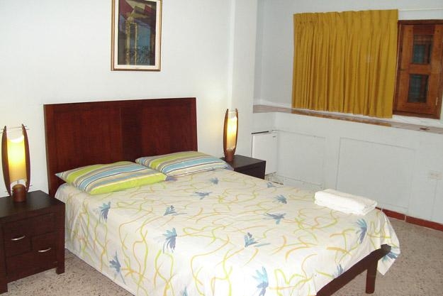 Imagen general del Hotel Tom Suites. Foto 6