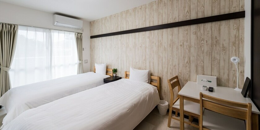 Imagen de la habitación del Hotel Tomas Nago. Foto 15