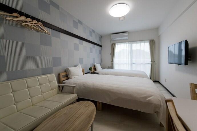 Imagen de la habitación del Hotel Tomas Nago. Foto 28