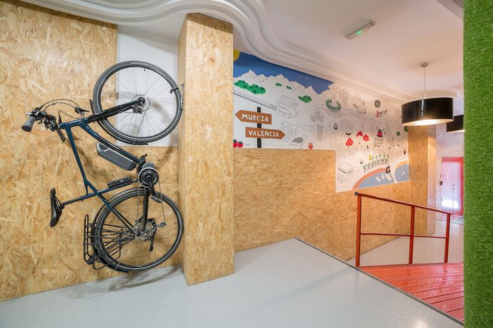 Imagen de los interiores del Hotel Tomate Rooms, Alicante. Foto 18