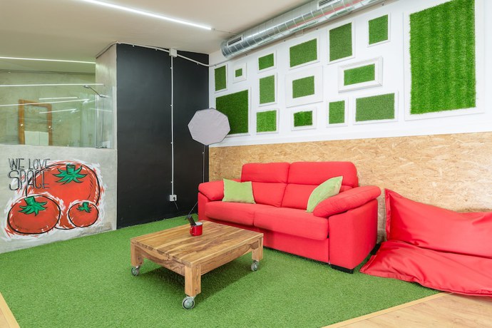 Imagen de la habitación del Hotel Tomate Rooms, Alicante. Foto 13