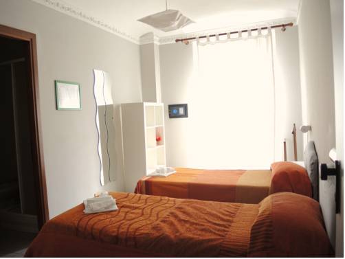 Imagen de la habitación del Hotel Tomato Backpackers. Foto 15