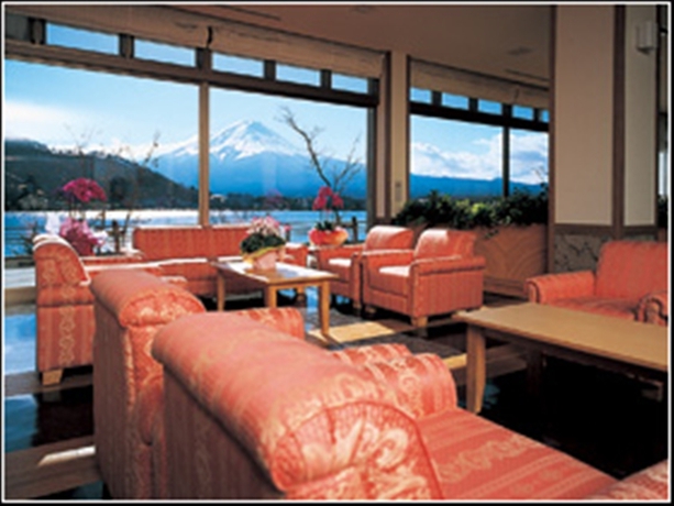 Imagen del bar/restaurante del Hotel Tominoko. Foto 4
