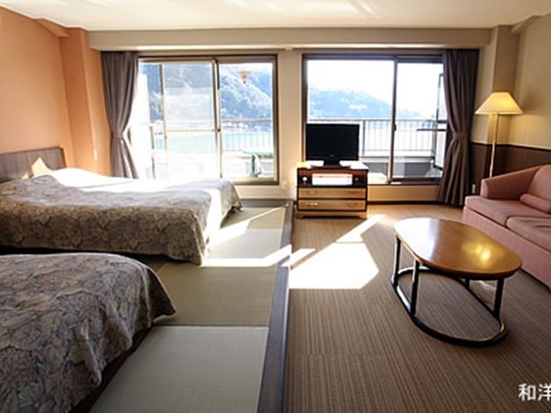 Imagen de la habitación del Hotel Tominoko. Foto 11