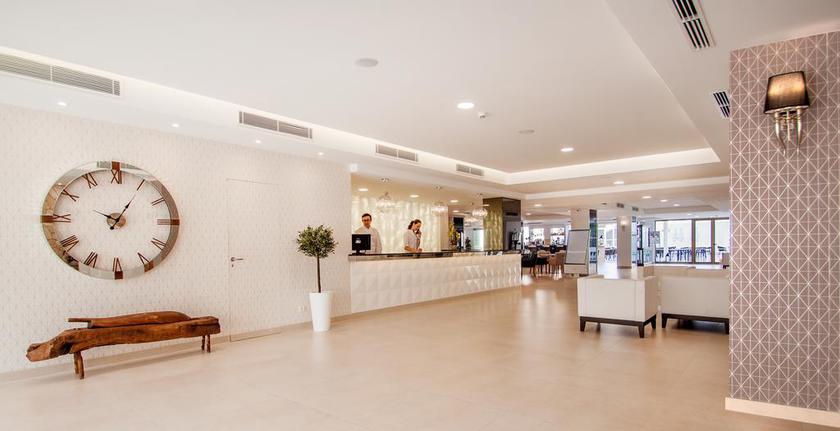 Imagen de los interiores del Hotel Tomir Portals Suites - Adults Only (+16). Foto 14