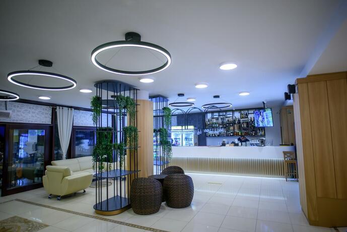 Imagen general del Hotel Tomis. Foto 8
