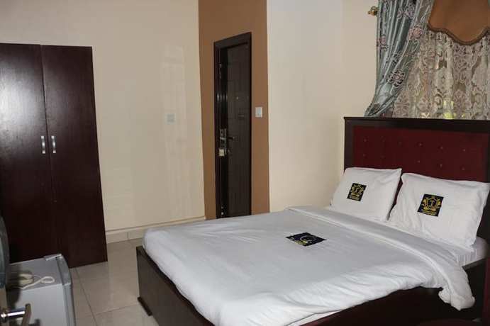 Imagen de la habitación del Hotel TommsVilles. Foto 6