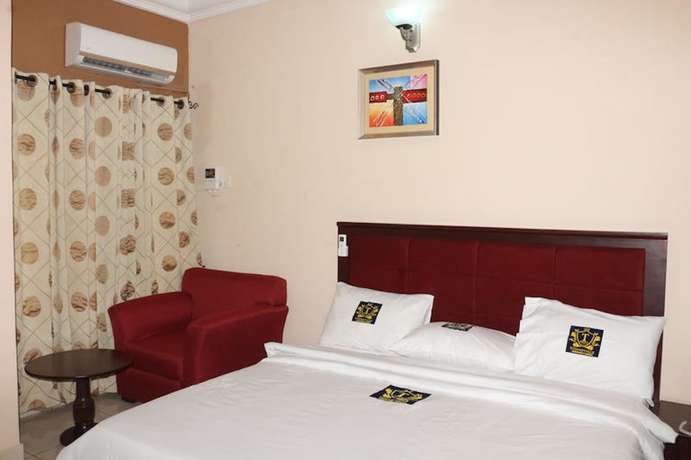 Imagen de la habitación del Hotel TommsVilles. Foto 7