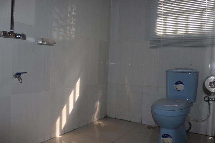 Imagen de la habitación del Hotel TommsVilles. Foto 12