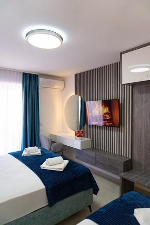 Imagen de la habitación del Hotel Tommy, Budva. Foto 10