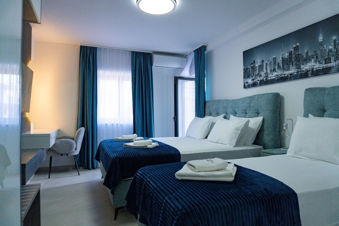 Imagen de la habitación del Hotel Tommy, Budva. Foto 11