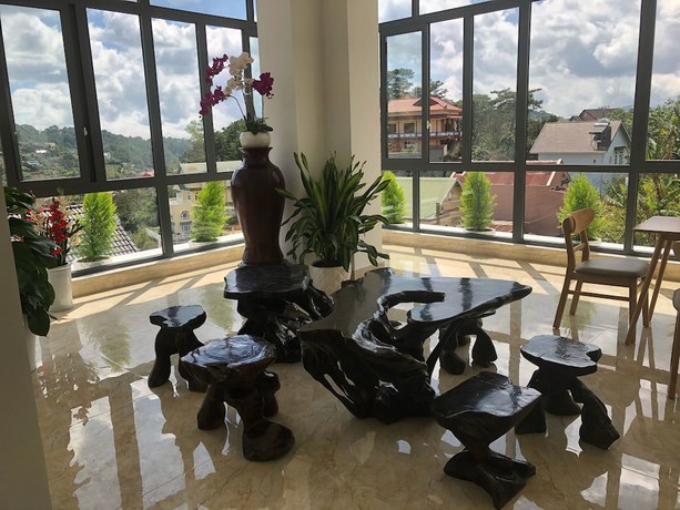 Imagen de los interiores del Hotel Tommy Dalat. Foto 18