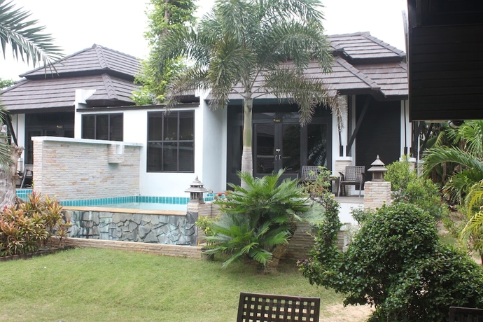 Imagen de la habitación del Hotel Tommy Resort. Foto 2