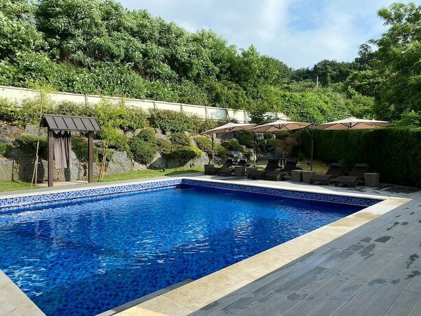 Imagen general del Hotel Tomonoya and Ryokan Daecheon. Foto 1