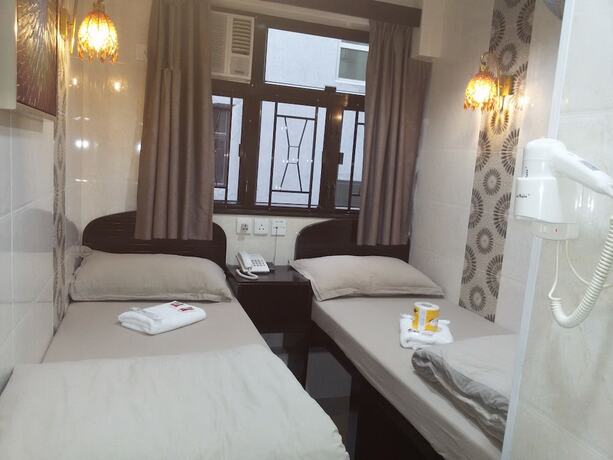 Imagen general del Hotel Tom\'s Guest House. Foto 8