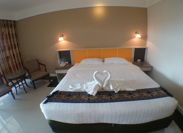 Imagen de la habitación del Hotel Ton Koon. Foto 11